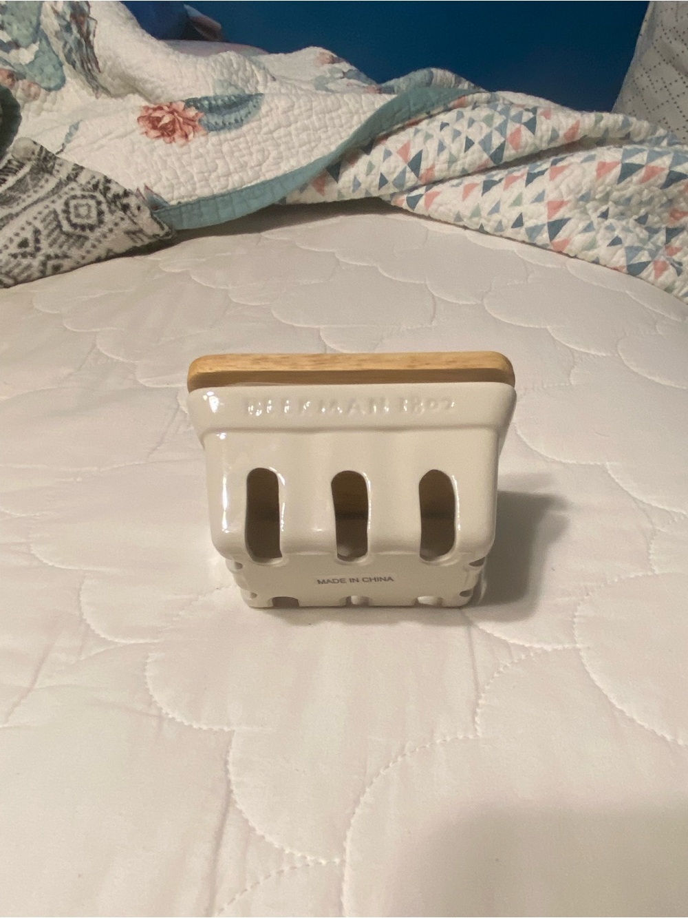 2/$10 | Beekman 1802 | Ceramic Soap Dish with Wood Top